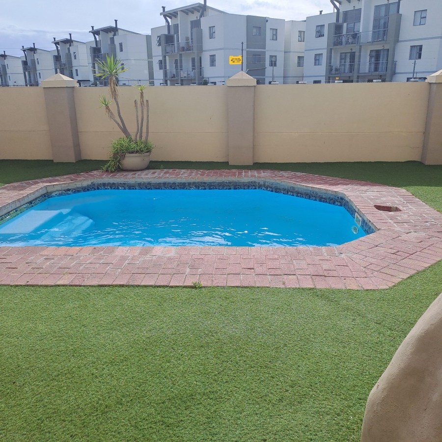 To Let 1 Bedroom Property for Rent in Whispering Pines Western Cape